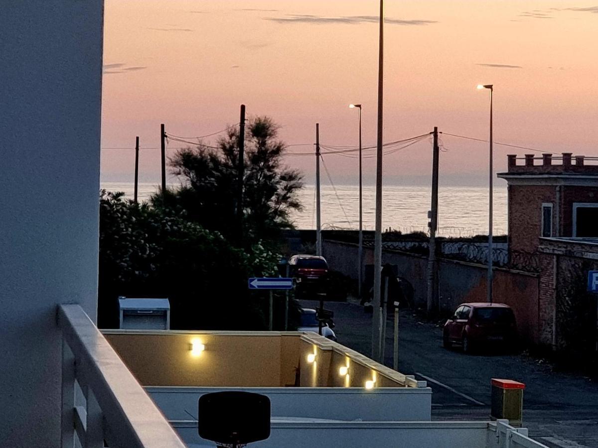 Fiumicino Beach - Sleep & Fly Focene ภายนอก รูปภาพ